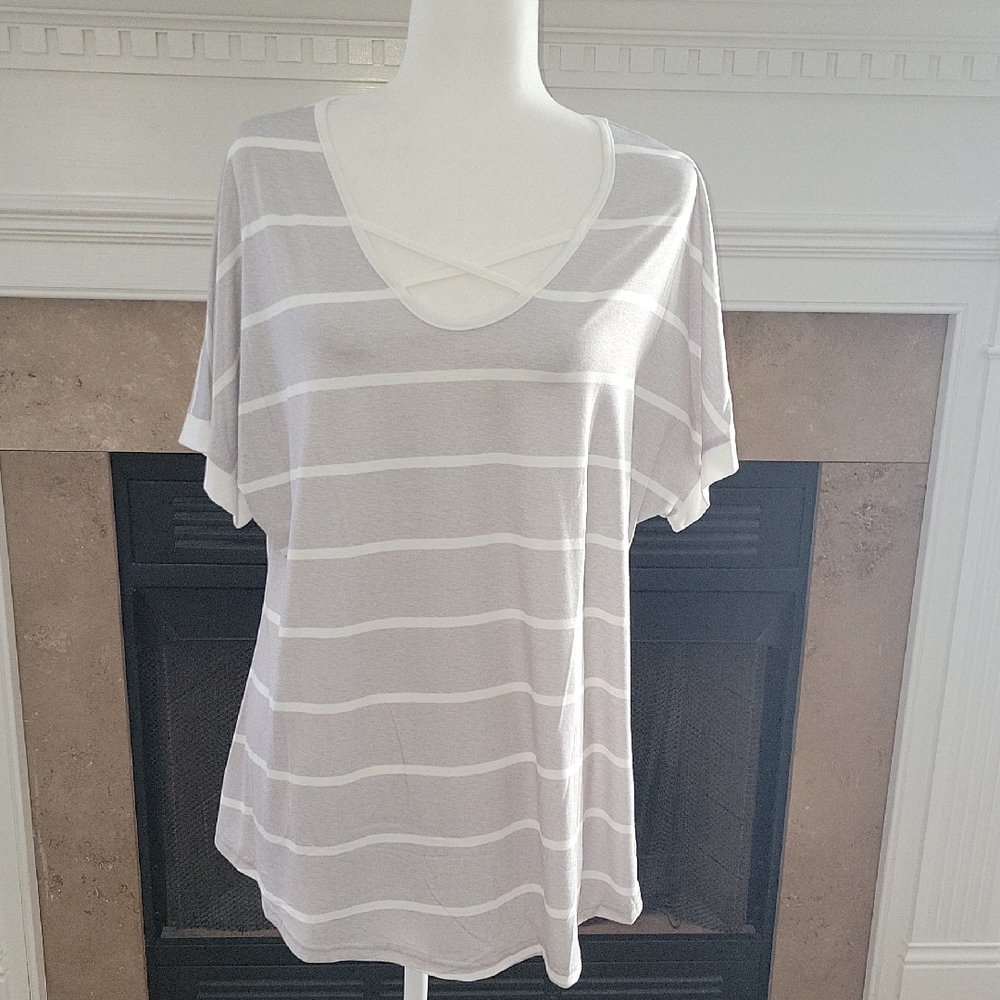 Casual Striped  Criss Cross V-Neck Short Sleeve Top XL NWOT